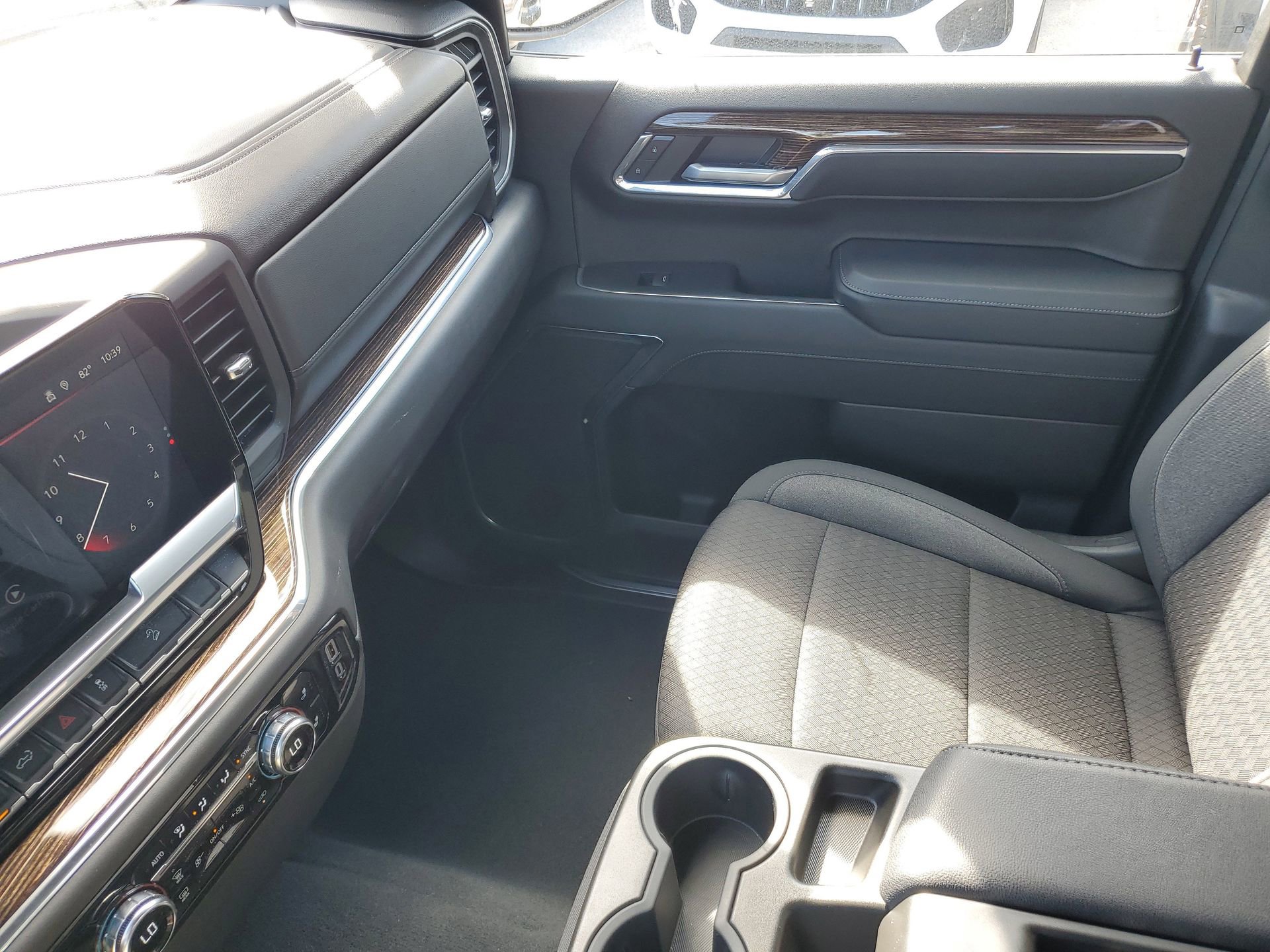 Certified 2023 GMC Sierra 1500 SLE w/ X31 Off-Road Package image 25