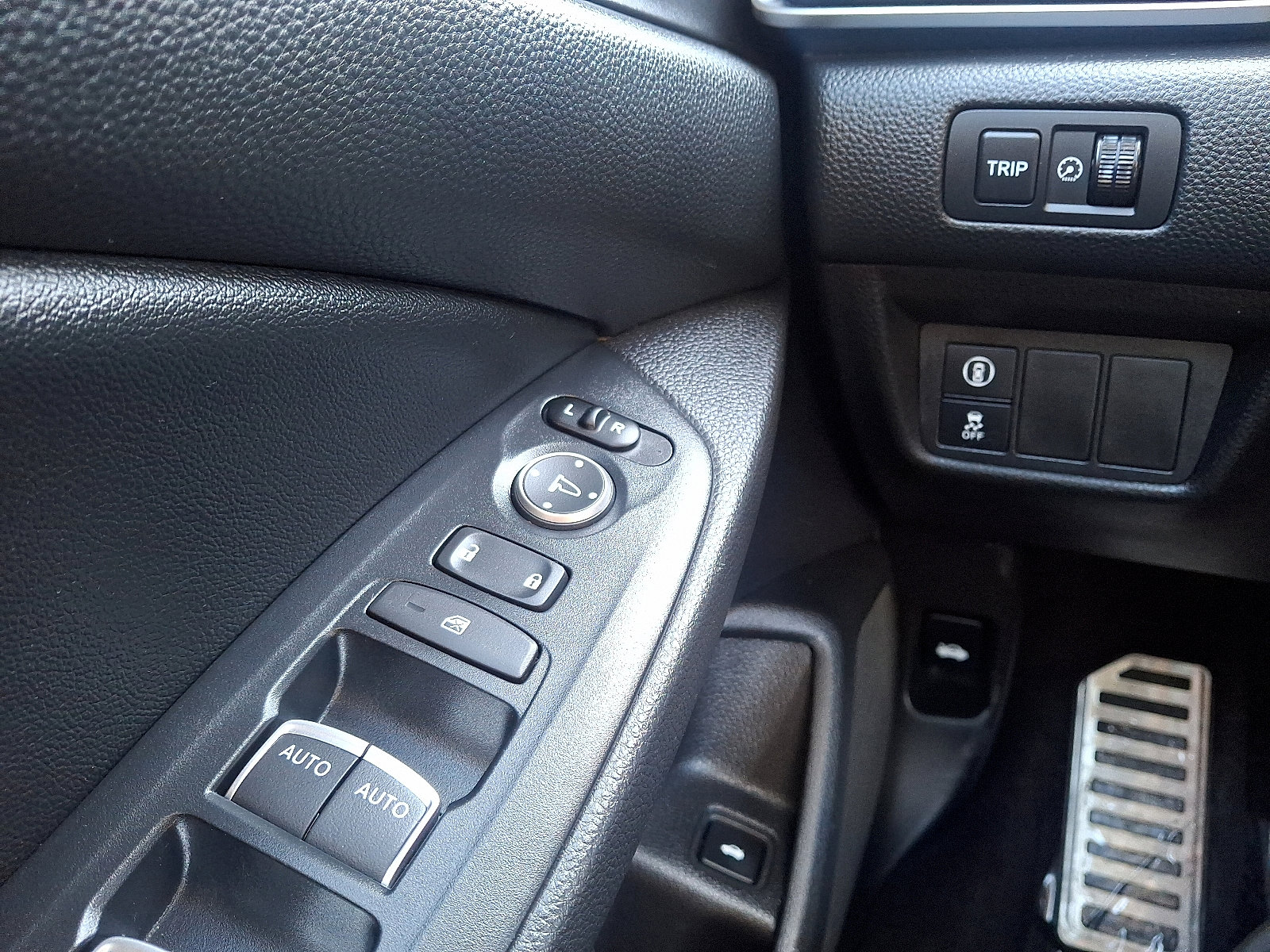 Used 2022 Honda Accord Sport image 25