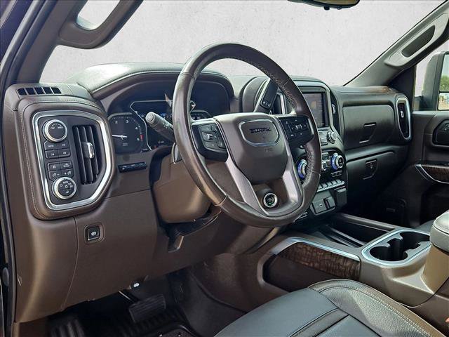 Certified 2021 GMC Sierra 2500 Denali w/ Denali Black Diamond Edition AWD/4WD image 10