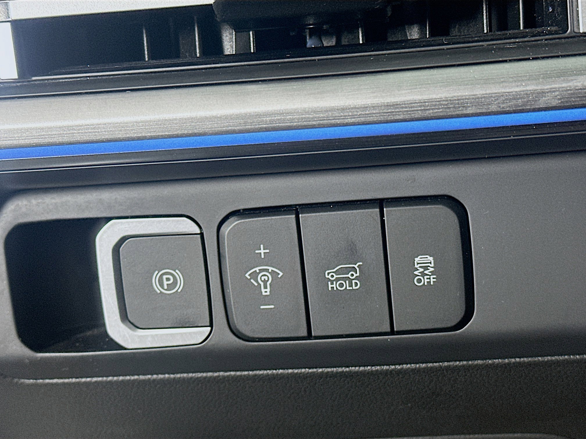 Used 2025 Hyundai Santa Fe Limited image 16