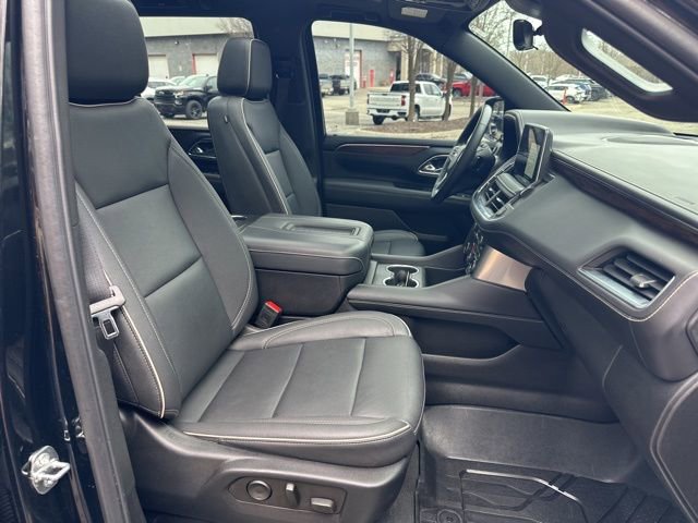 Used 2023 Chevrolet Tahoe Premier w/ Premium Package image 30