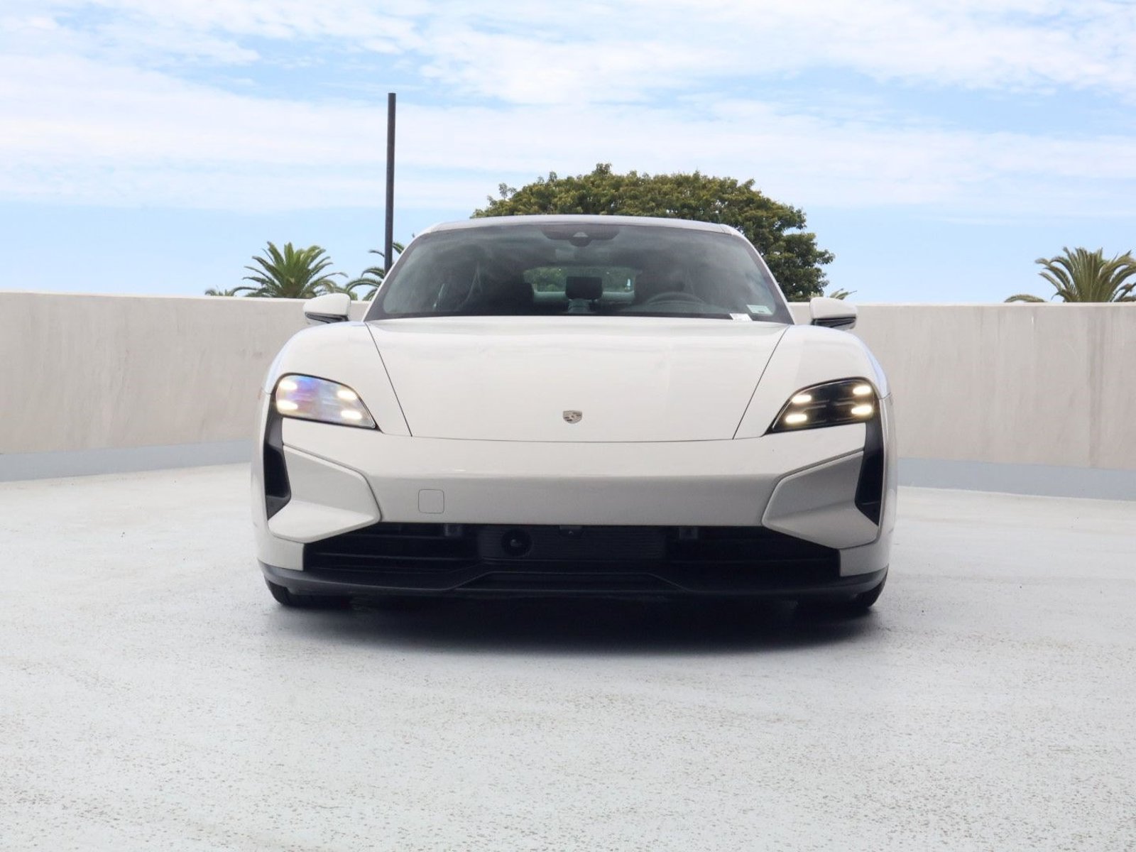 Certified 2025 Porsche Taycan Turbo AWD/4WD image 6
