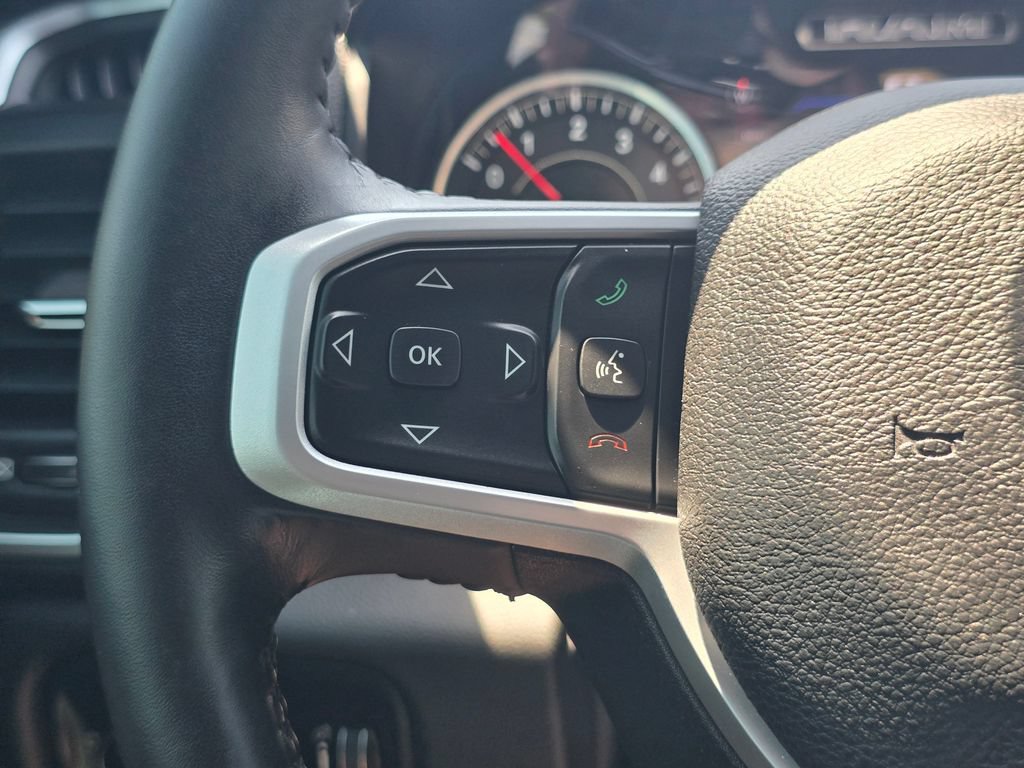 Used 2024 RAM 1500 Big Horn AWD/4WD image 32