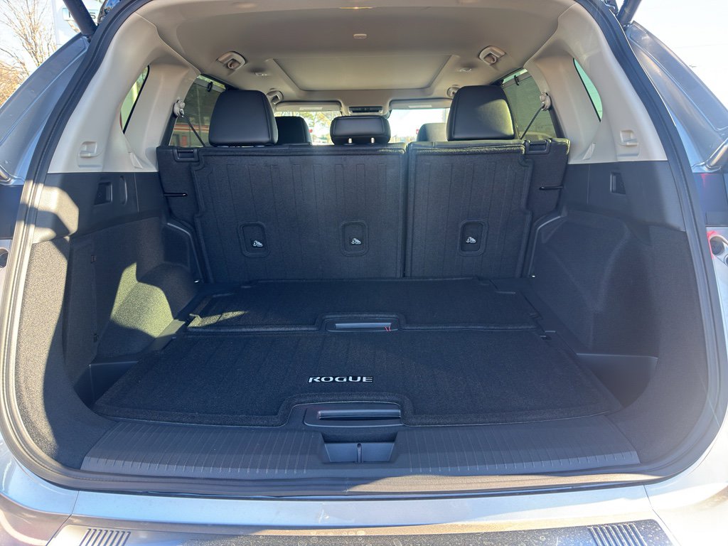 New 2026 Nissan Rogue Platinum image 22