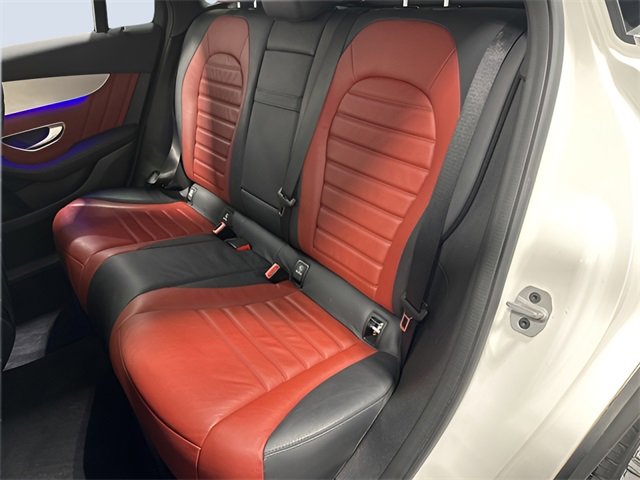 Used 2022 Mercedes-Benz GLC 300 4MATIC Coupe image 31
