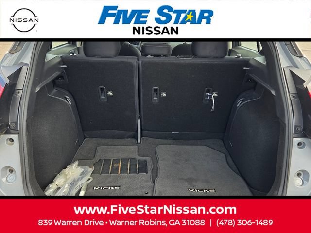 Used 2023 Nissan Kicks SV FWD image 13