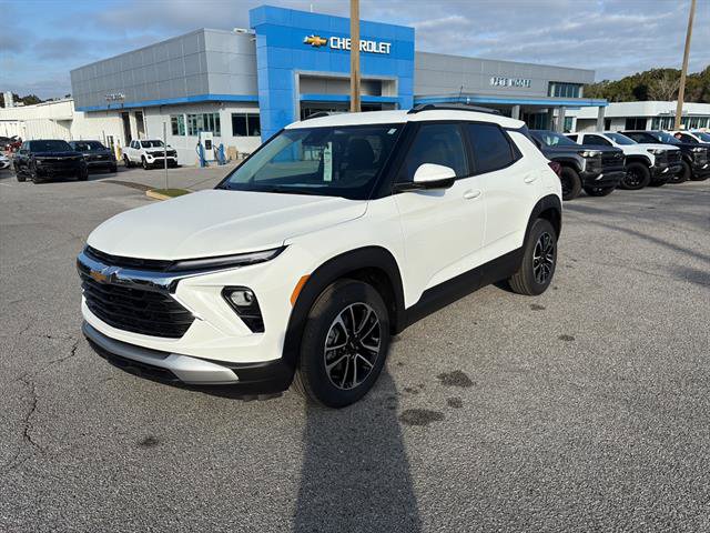 New 2026 Chevrolet TrailBlazer LT w/ Driver Confidence Package image 3