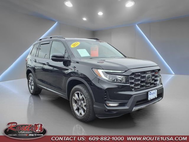 Used 2023 Honda Passport TrailSport image 1