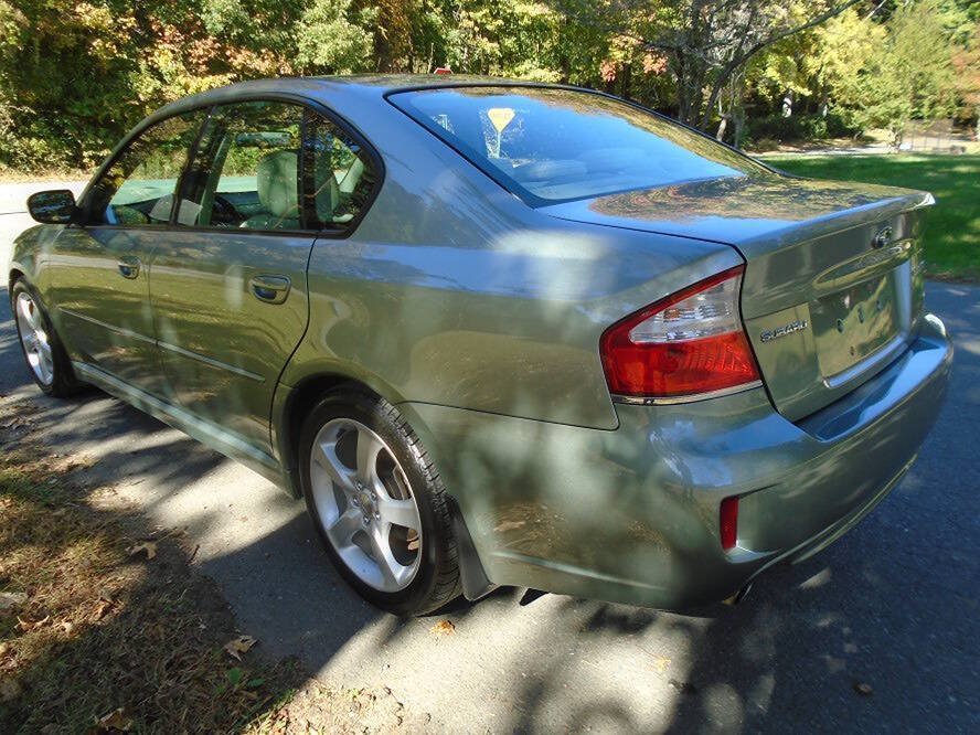 Used 2009 Subaru Legacy 2.5i Special Edition AWD/4WD image 7