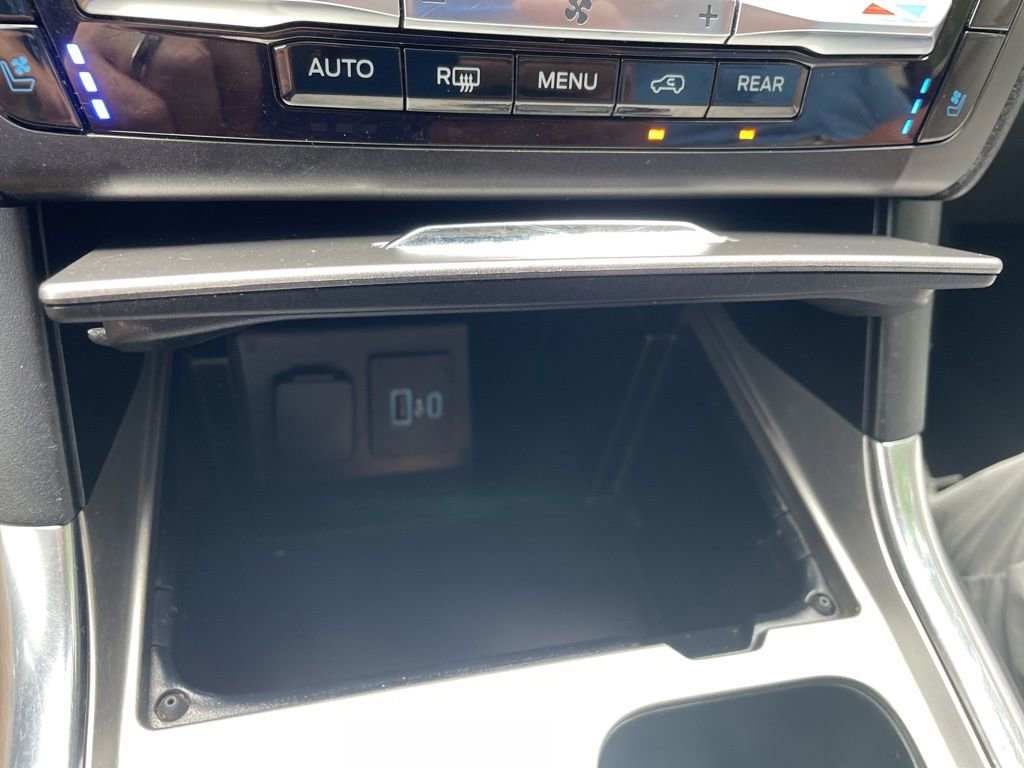 Used 2020 Ford Explorer Limited AWD/4WD image 27