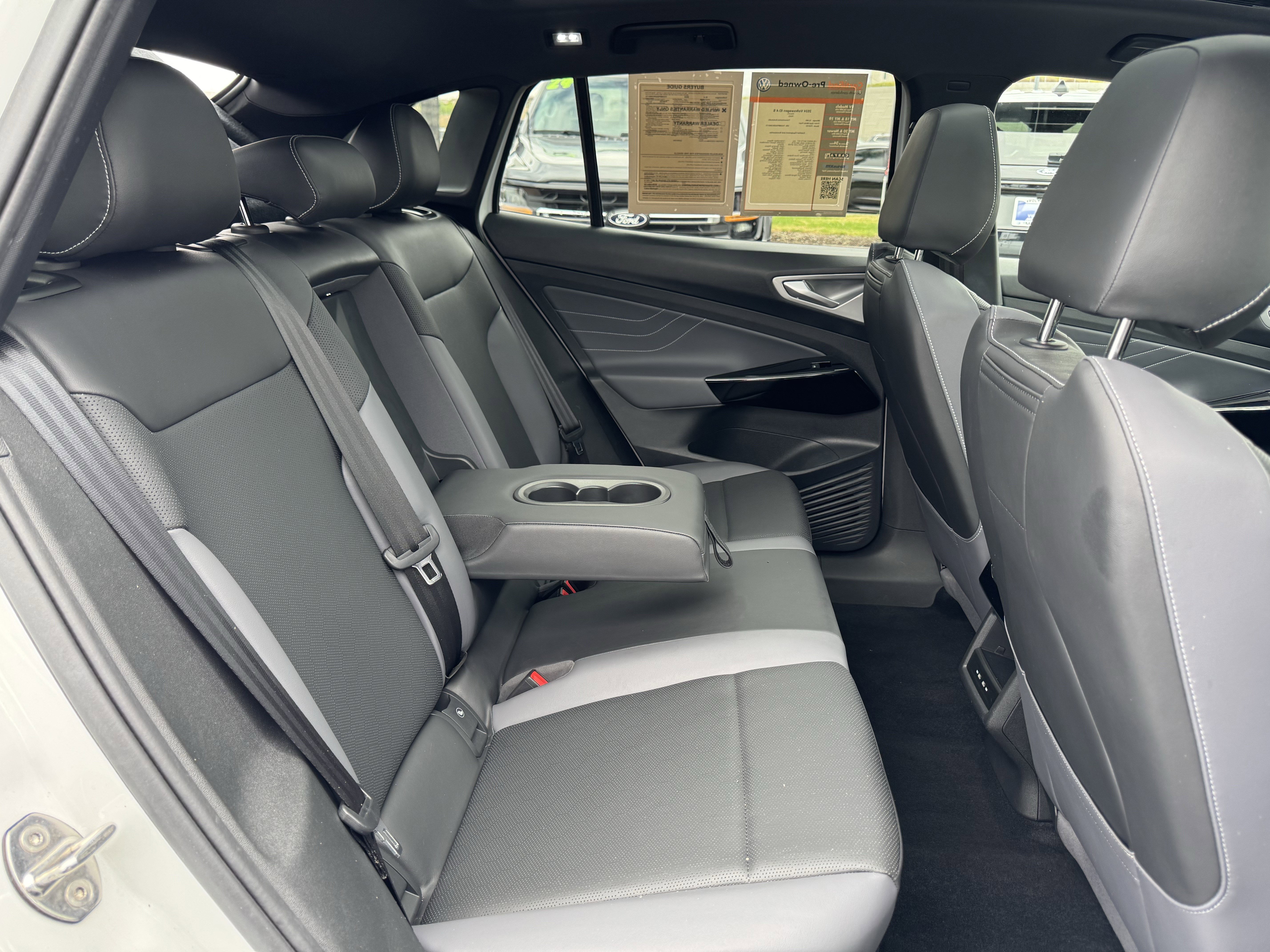 Used 2024 Volkswagen ID.4 S image 35