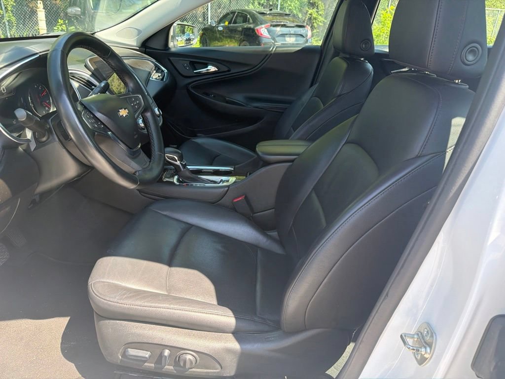 Used 2024 Chevrolet Malibu LT FWD image 38