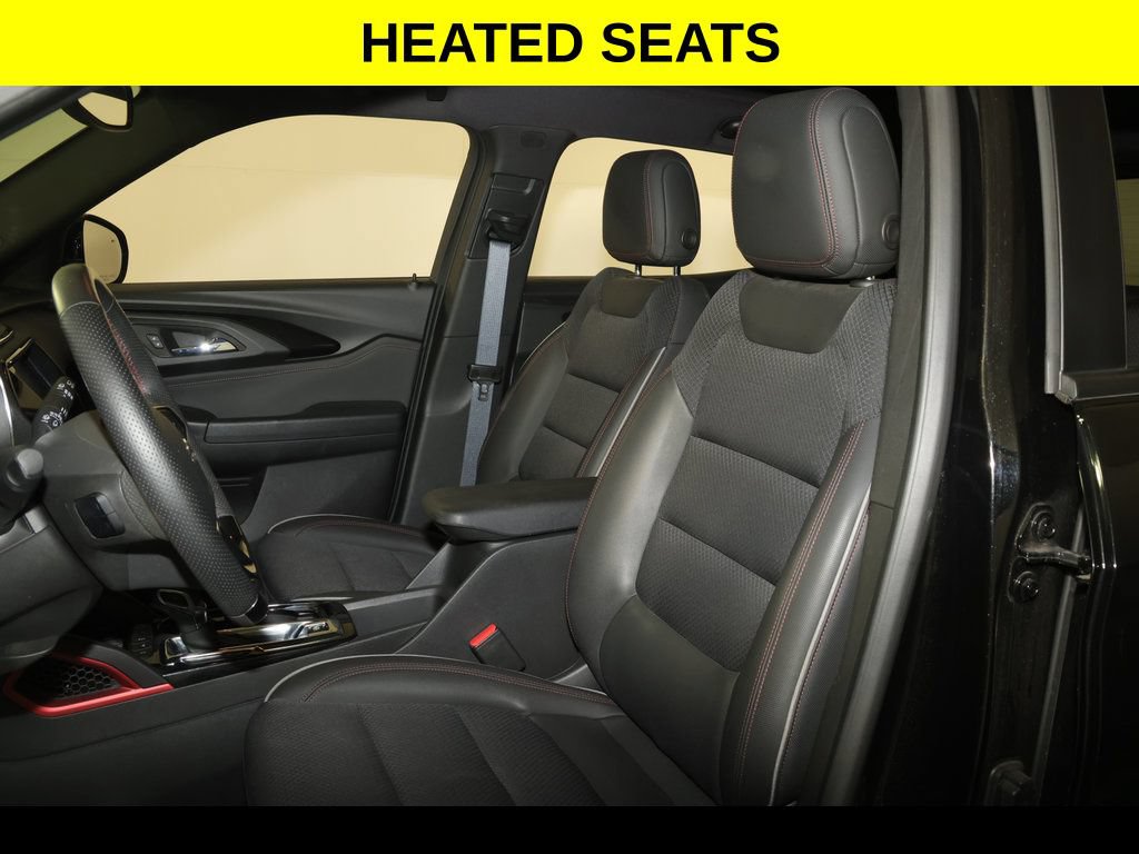 Used 2023 Chevrolet TrailBlazer RS w/ Sun and Liftgate Package AWD/4WD image 4