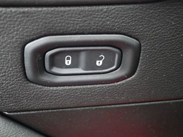 Used 2022 Jeep Gladiator Rubicon w/ LED Lighting Group image 6