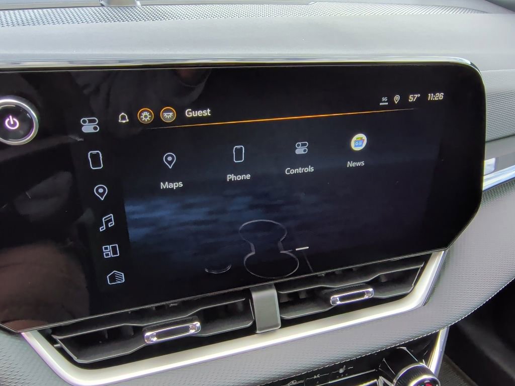 New 2026 Chevrolet Equinox LT w/ Safety and Technology Package image 24