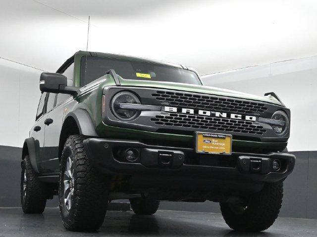 Certified 2023 Ford Bronco Badlands AWD/4WD image 38