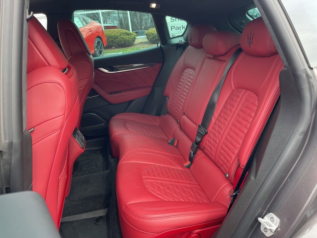 Used 2022 Maserati Levante Modena image 20