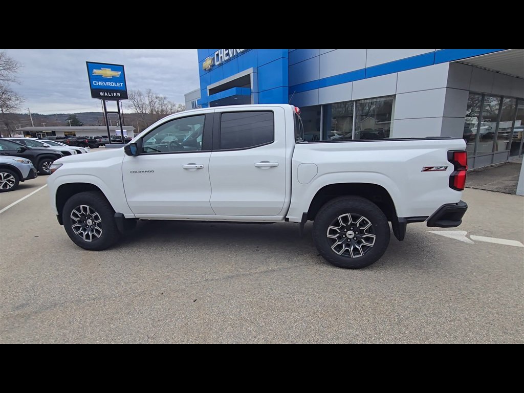 New 2025 Chevrolet Colorado Z71 image 6