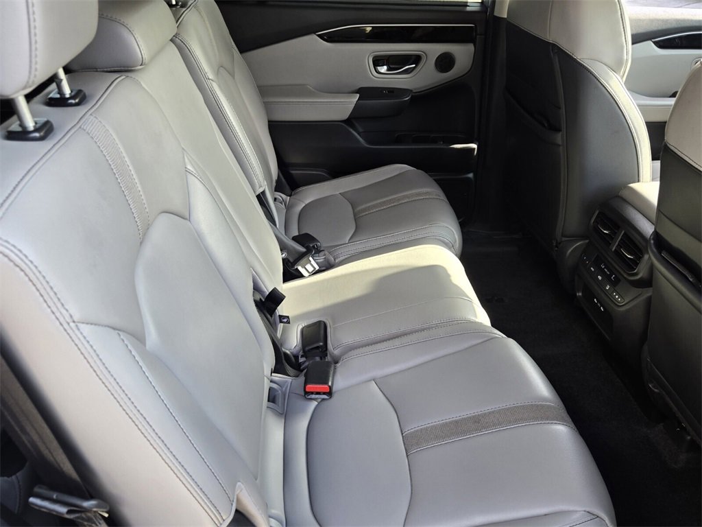 Certified 2024 Honda Pilot EX-L image 14