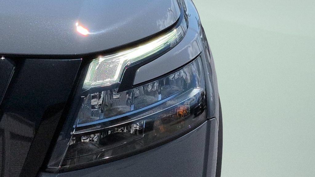 Certified 2024 Nissan Pathfinder Rock Creek AWD/4WD image 24