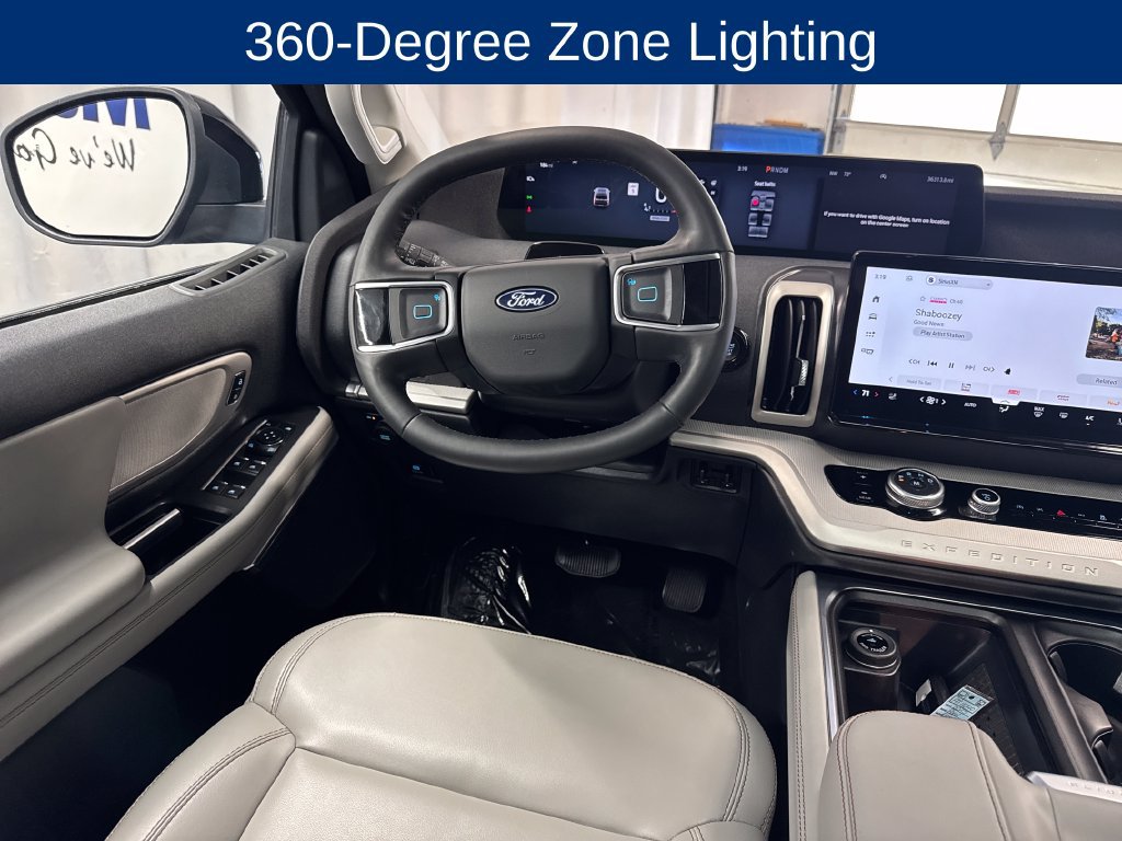 Certified 2025 Ford Expedition Active AWD/4WD image 15