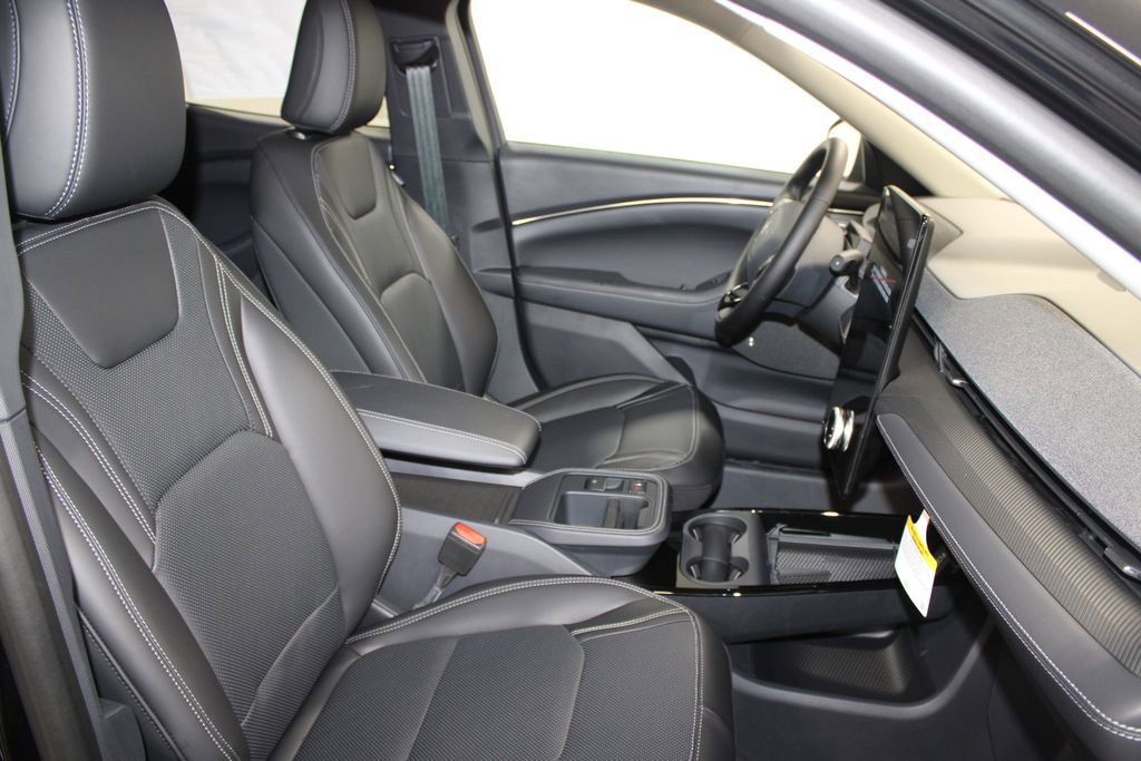 New 2025 Ford Mustang Mach-E Premium image 26