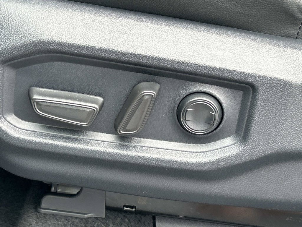 New 2026 Toyota Tundra Limited AWD/4WD image 26