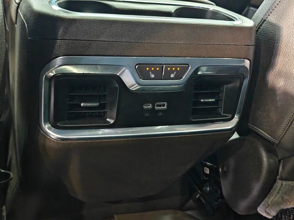 Used 2022 GMC Sierra 1500 Denali w/ Denali Reserve Package image 44