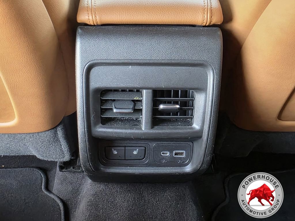 Used 2019 Cadillac XT4 Premium Luxury FWD image 16