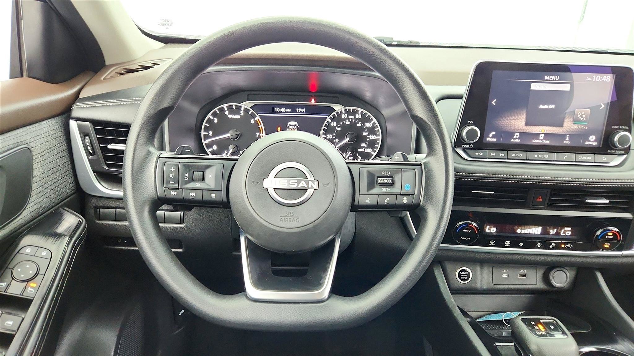 Used 2023 Nissan Rogue SV AWD/4WD image 12
