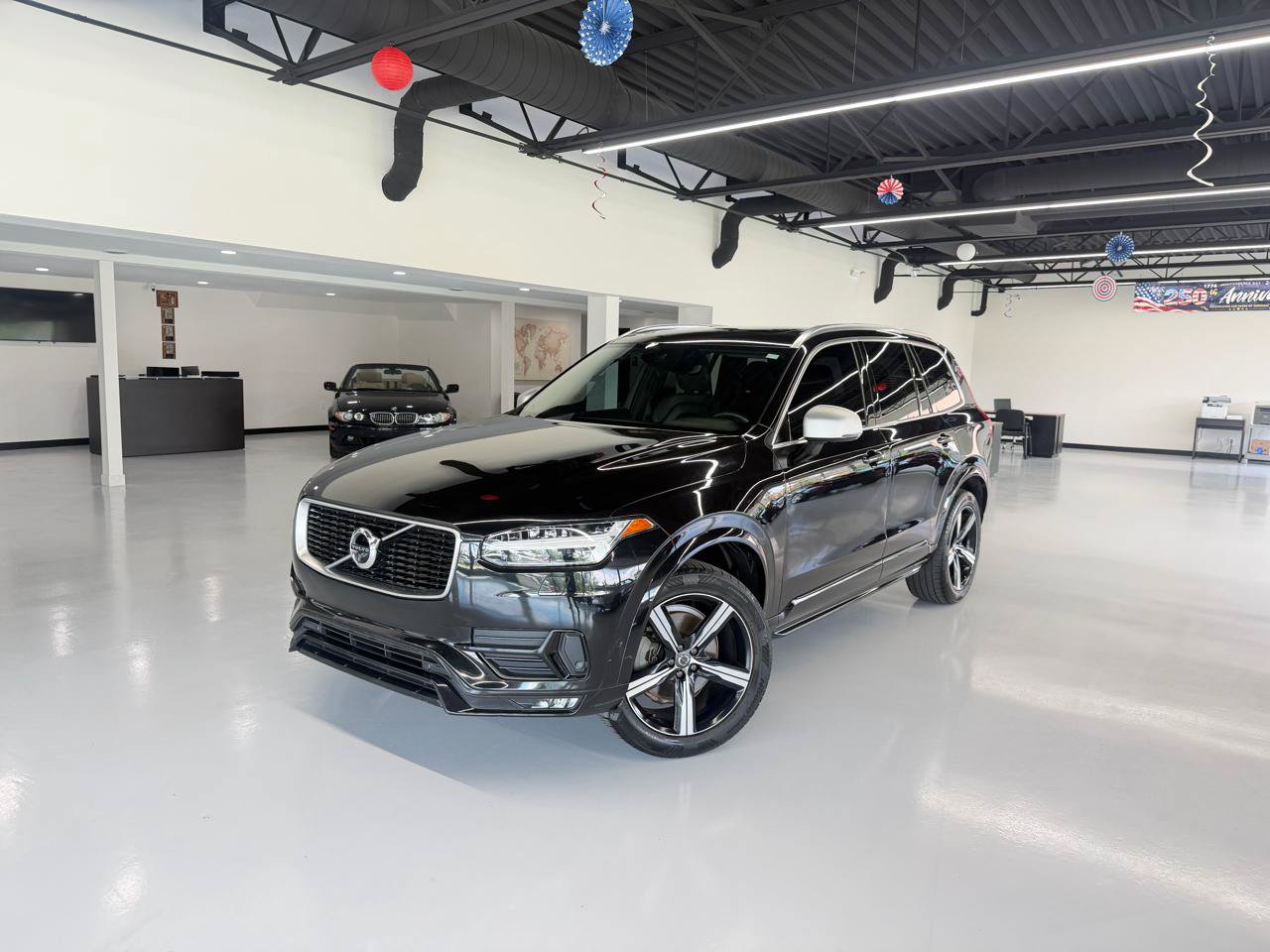 Used 2017 Volvo XC90 T5 R-Design w/ Vision Package