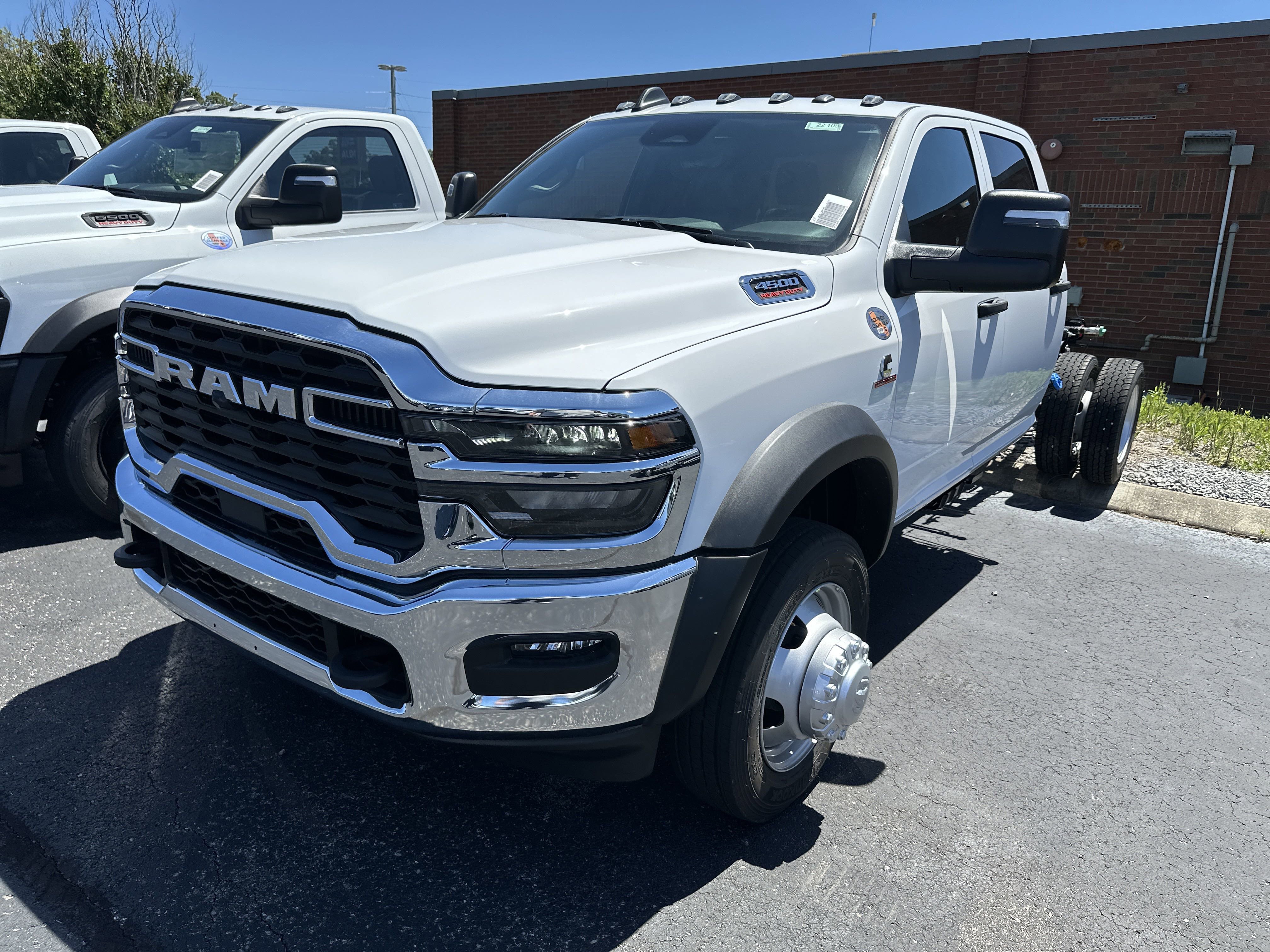 Used 2025 RAM 4500 Tradesman AWD/4WD image 1
