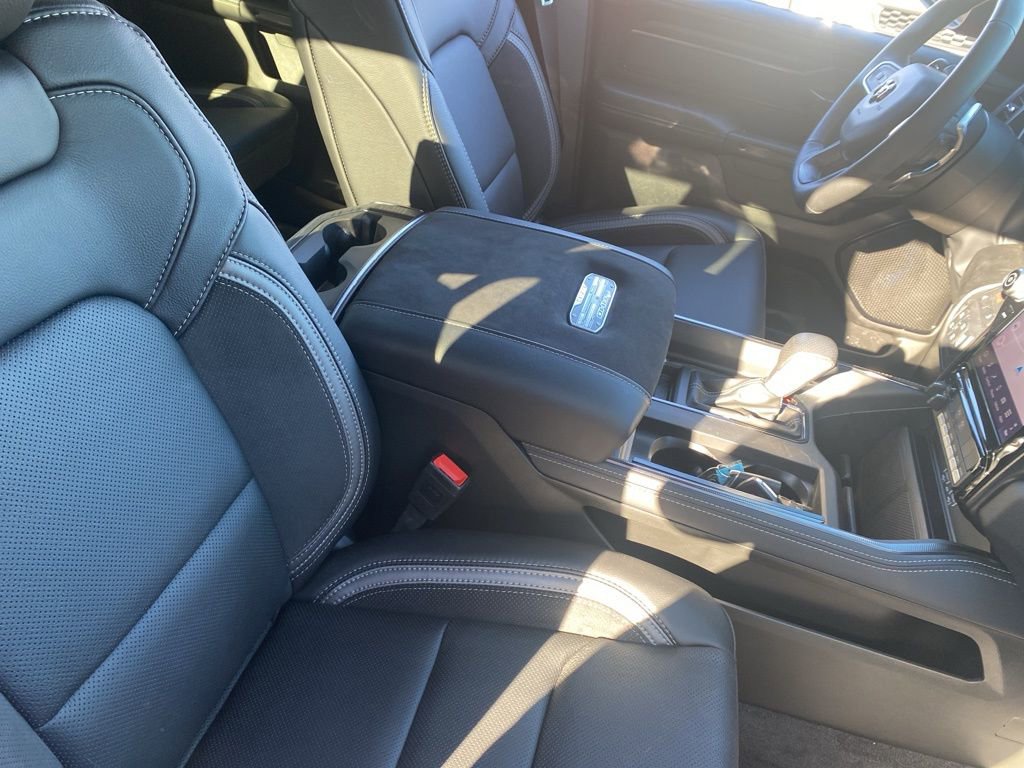 Used 2025 RAM 1500 RHO image 11