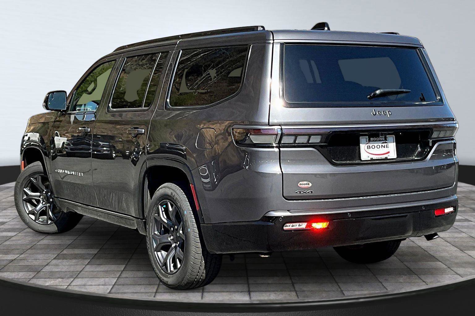New 2026 Jeep Grand Wagoneer Limited w/ Premium Group II AWD/4WD image 4