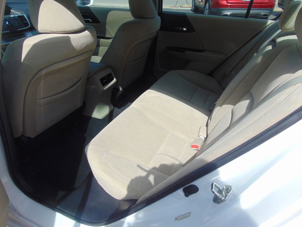 Used 2013 Honda Accord EX image 3