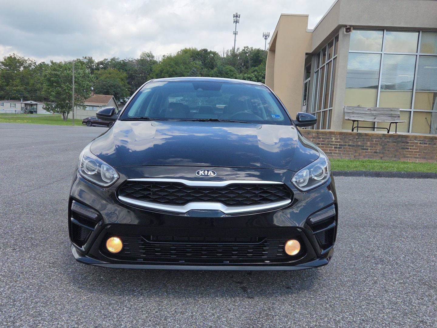 Used 2019 Kia Forte LXS FWD image 8
