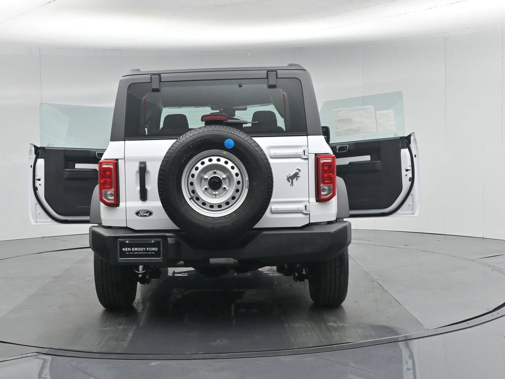 New 2026 Ford Bronco 2-Door AWD/4WD image 29