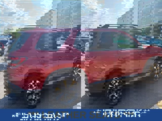 Used 2024 Honda Pilot Elite image 3