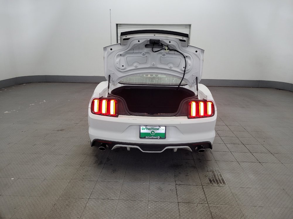 Used 2017 Ford Mustang Premium RWD image 29