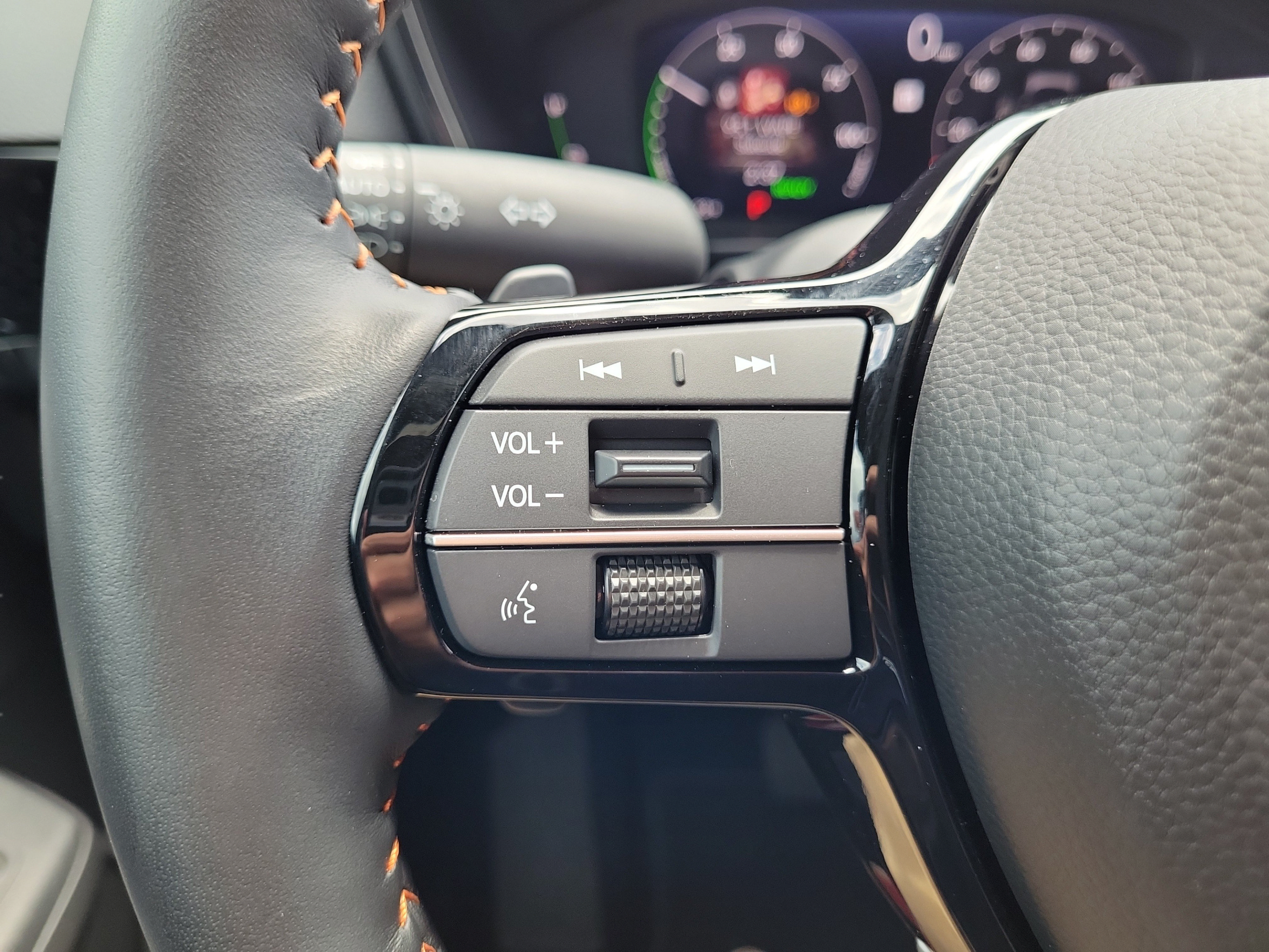 Certified 2026 Honda CR-V Sport Touring image 32