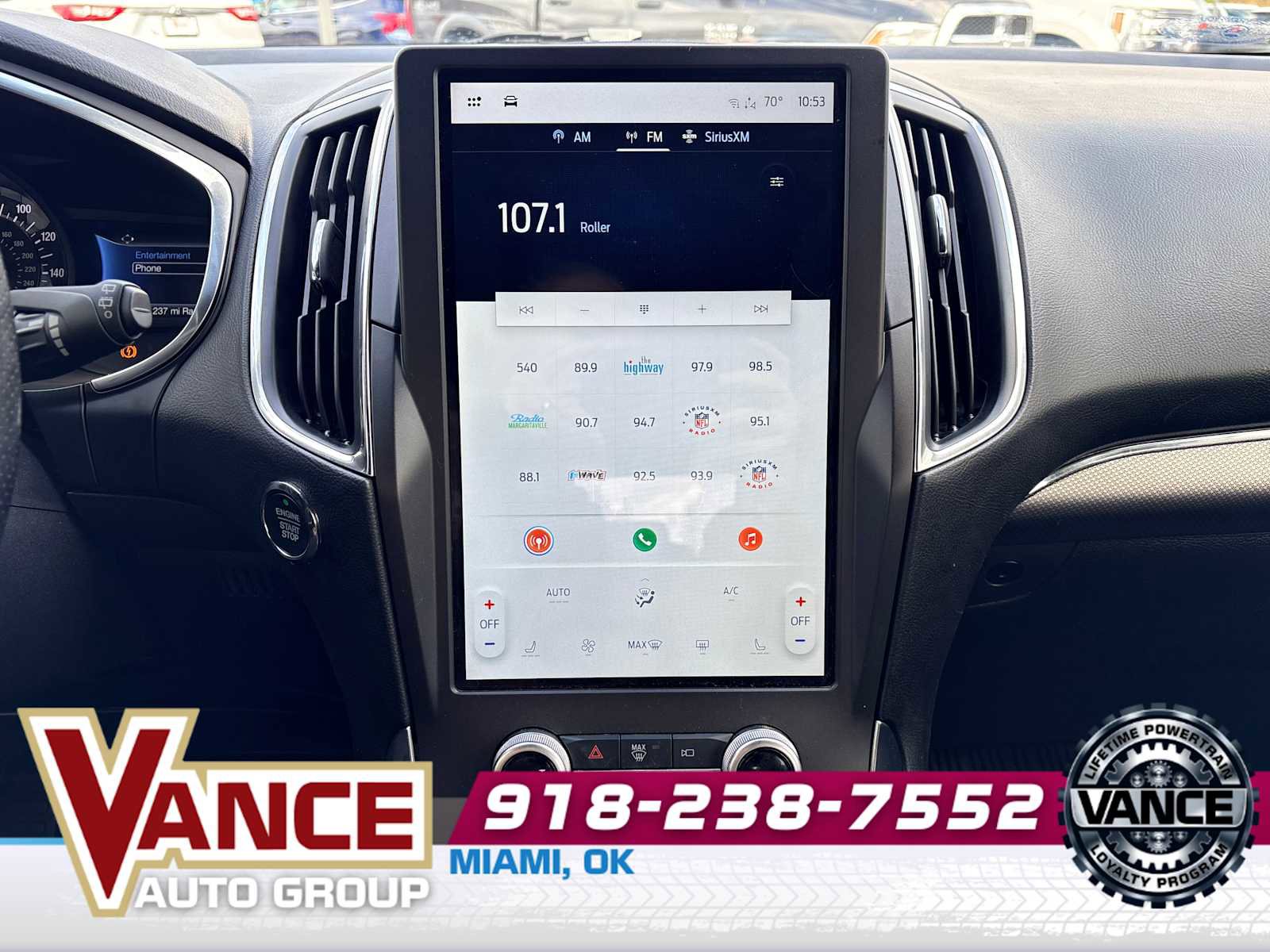 Used 2021 Ford Edge ST image 23