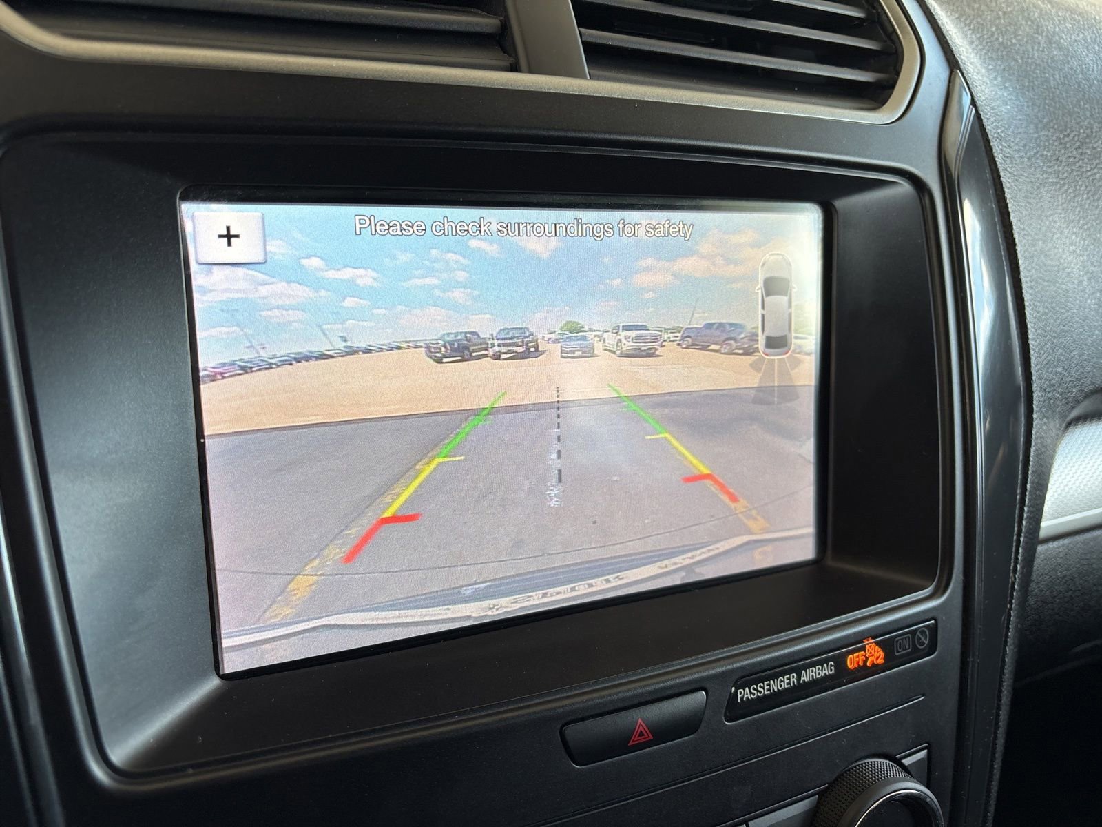 Used 2019 Ford Explorer XLT w/ Equipment Group 201A FWD image 22