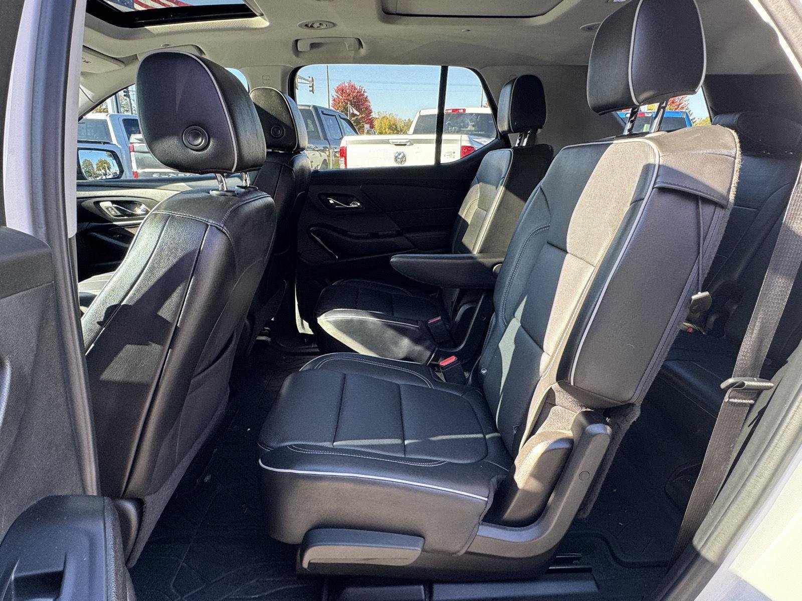 Used 2020 Chevrolet Traverse High Country AWD/4WD image 32