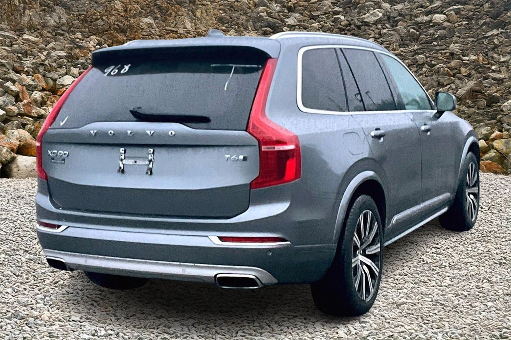 Used 2019 Volvo XC90 T6 Inscription w/ Protection Package image 2