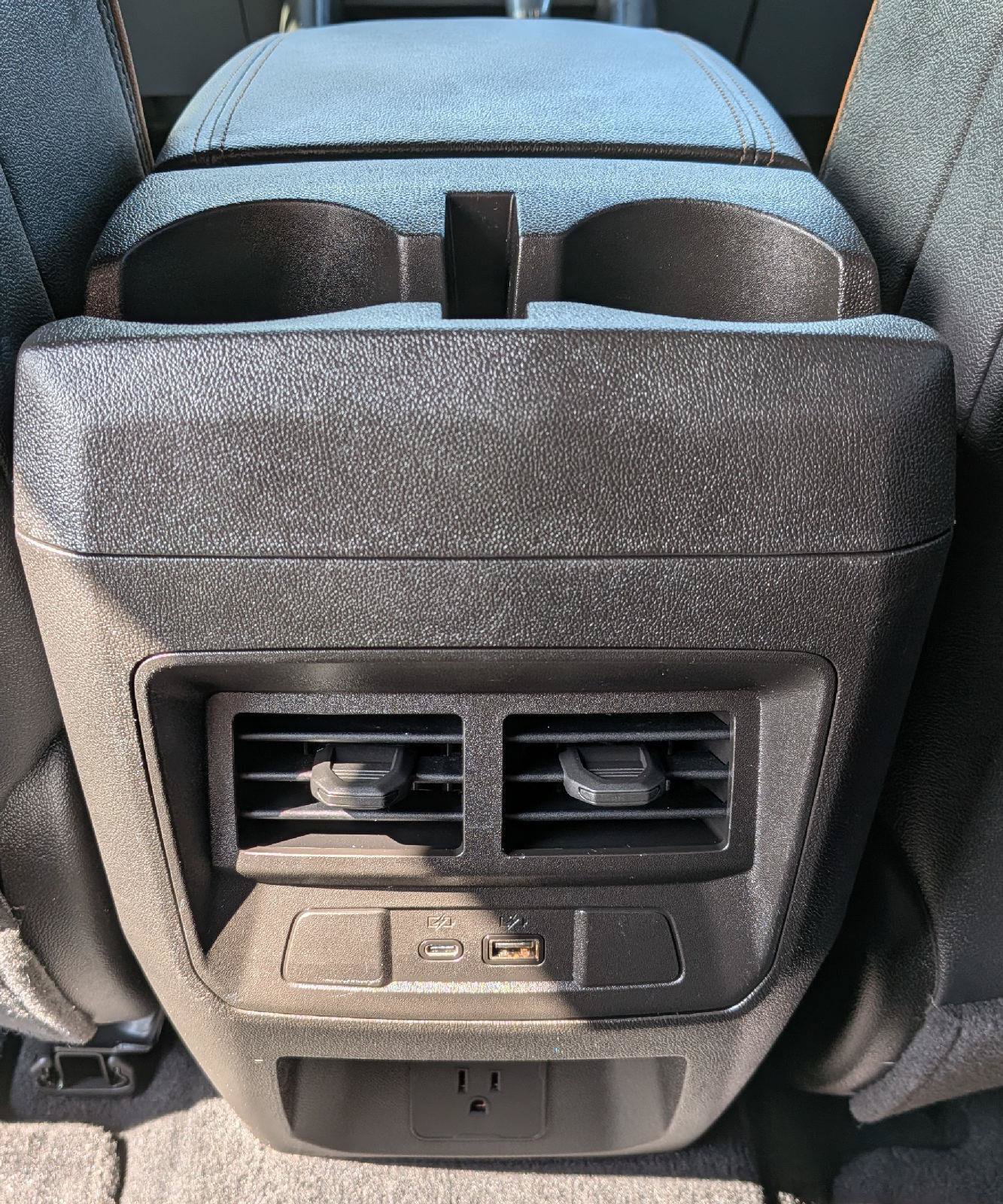 Used 2026 GMC Canyon AT4 AWD/4WD image 22