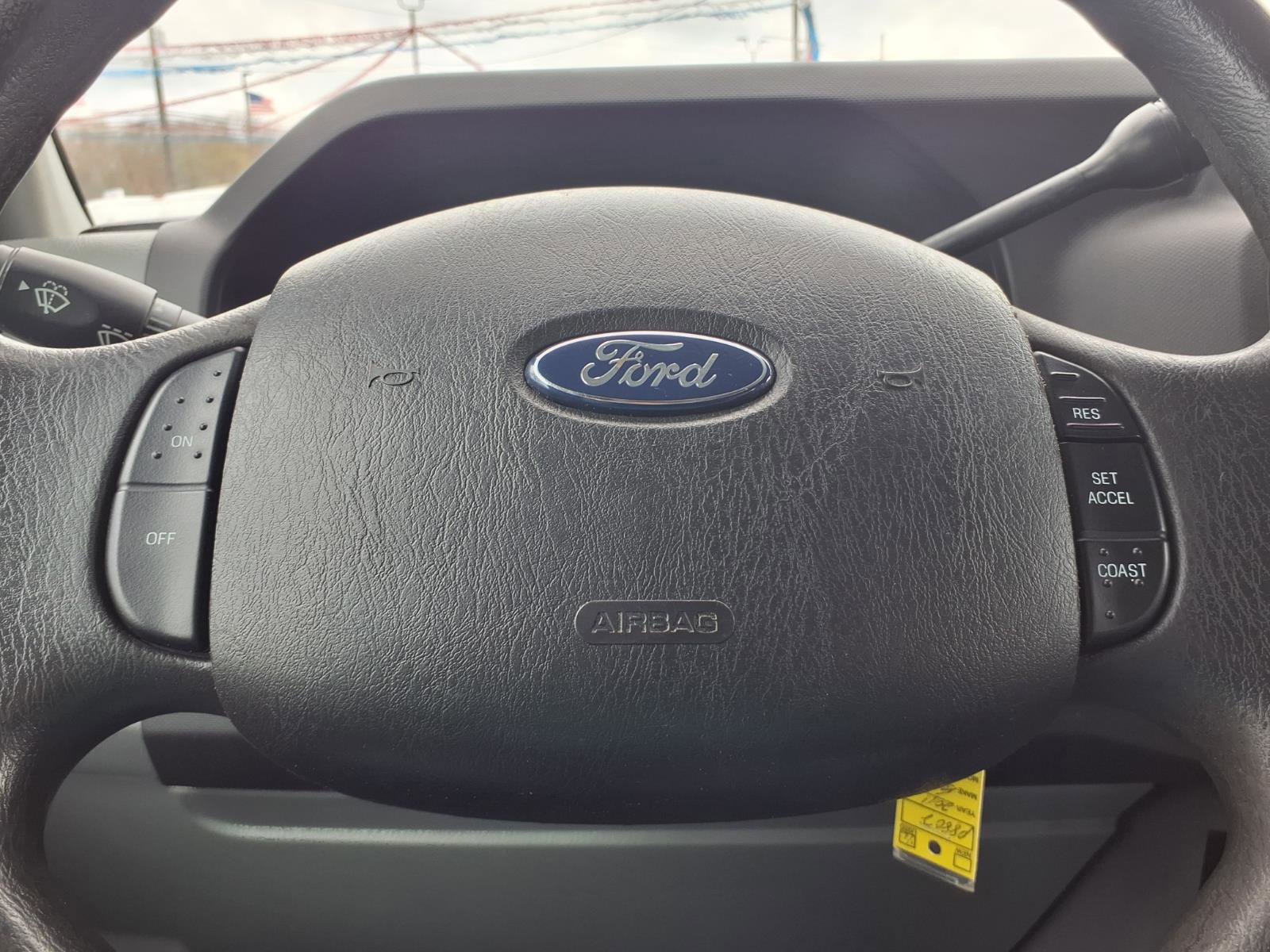 Used 2011 Ford E-250 and Econoline 250 Extended w/ PWR Group image 13