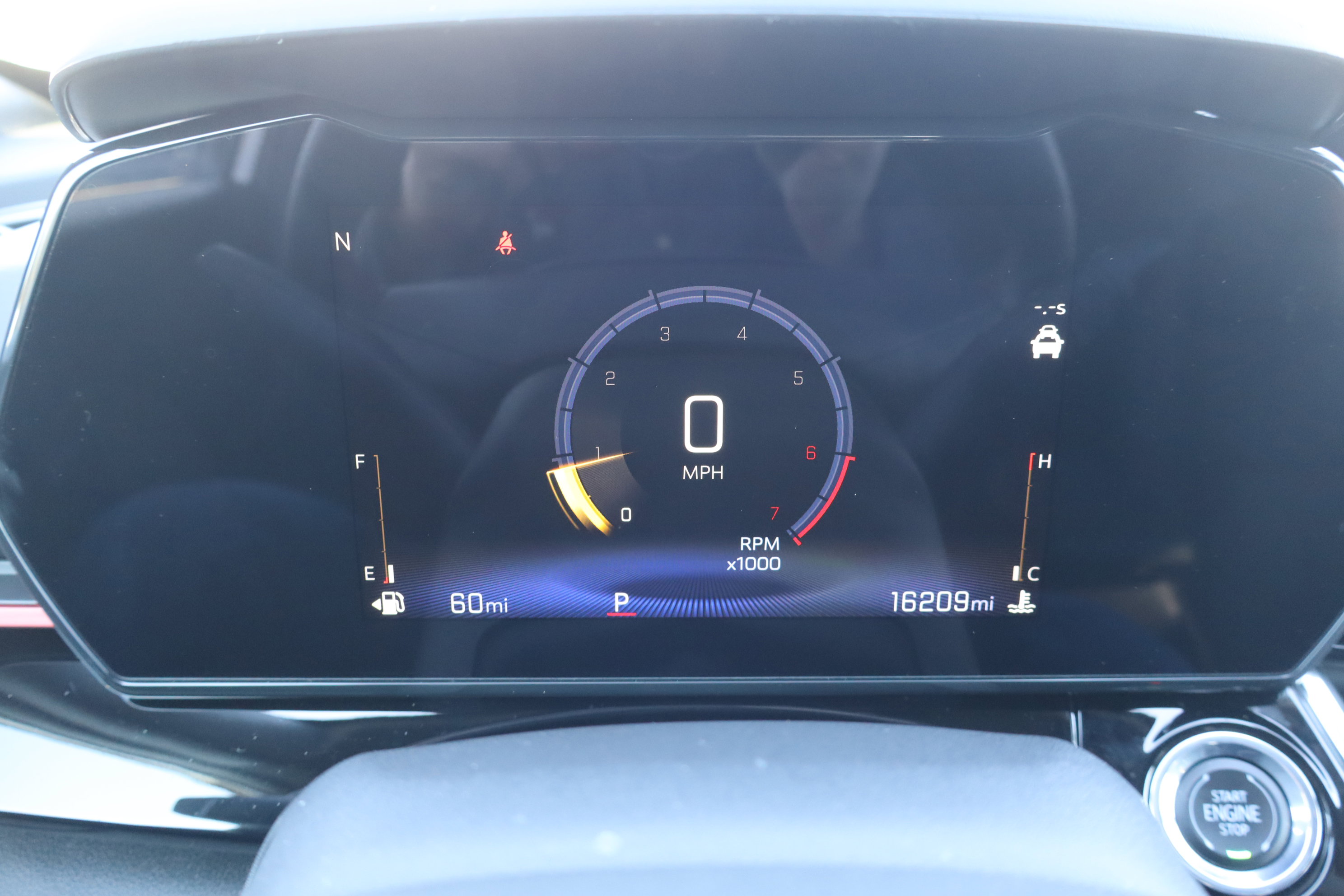 Certified 2024 Chevrolet Trax RS w/ Driver Confidence Package image 24