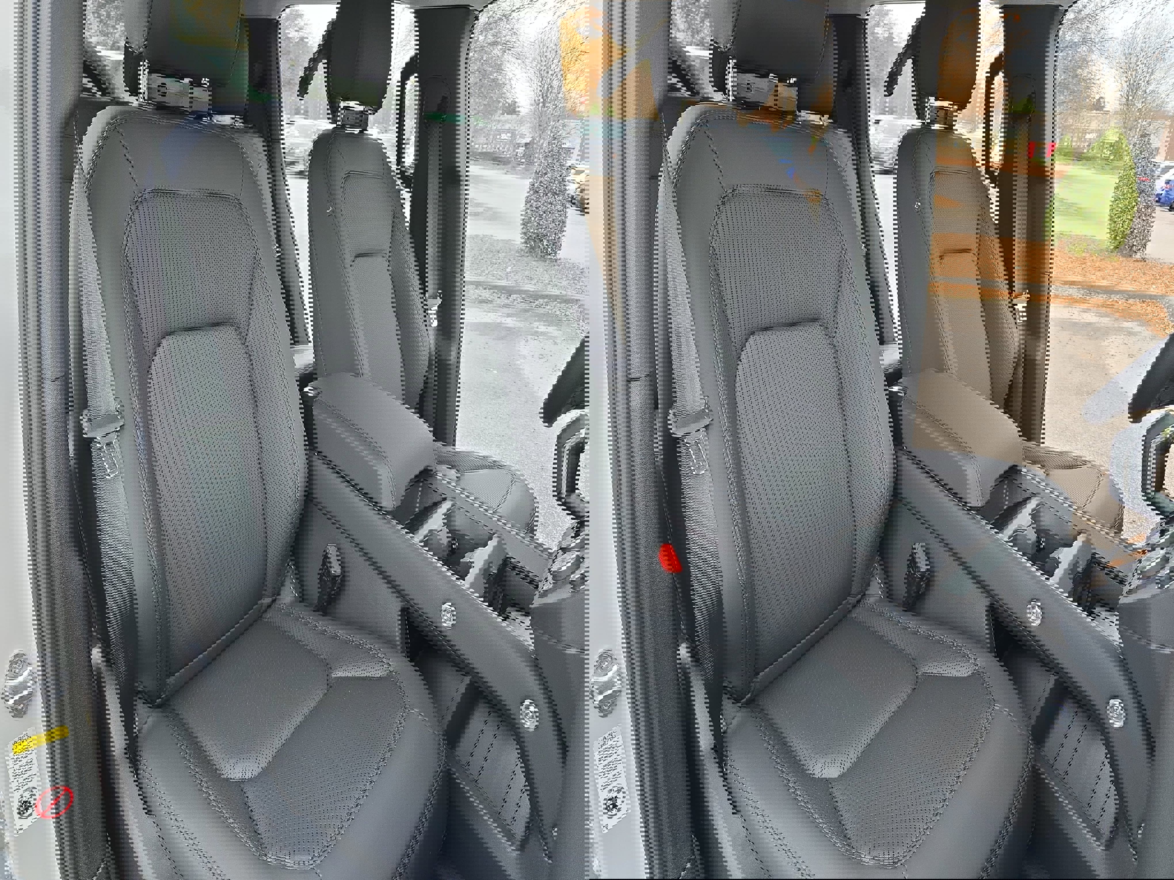 New 2026 Land Rover Defender 110 S image 10