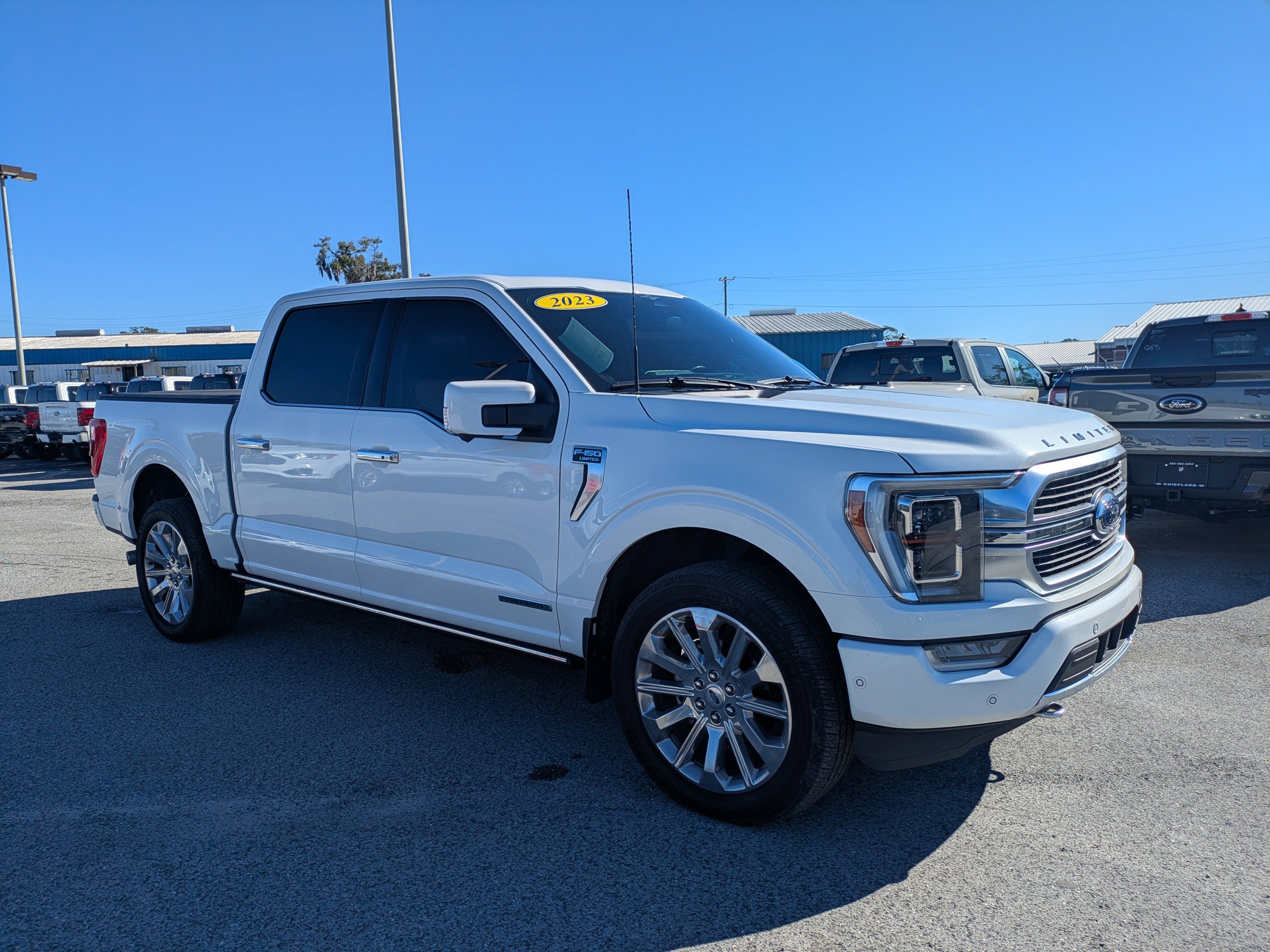 Used 2023 Ford F150 Limited image 2