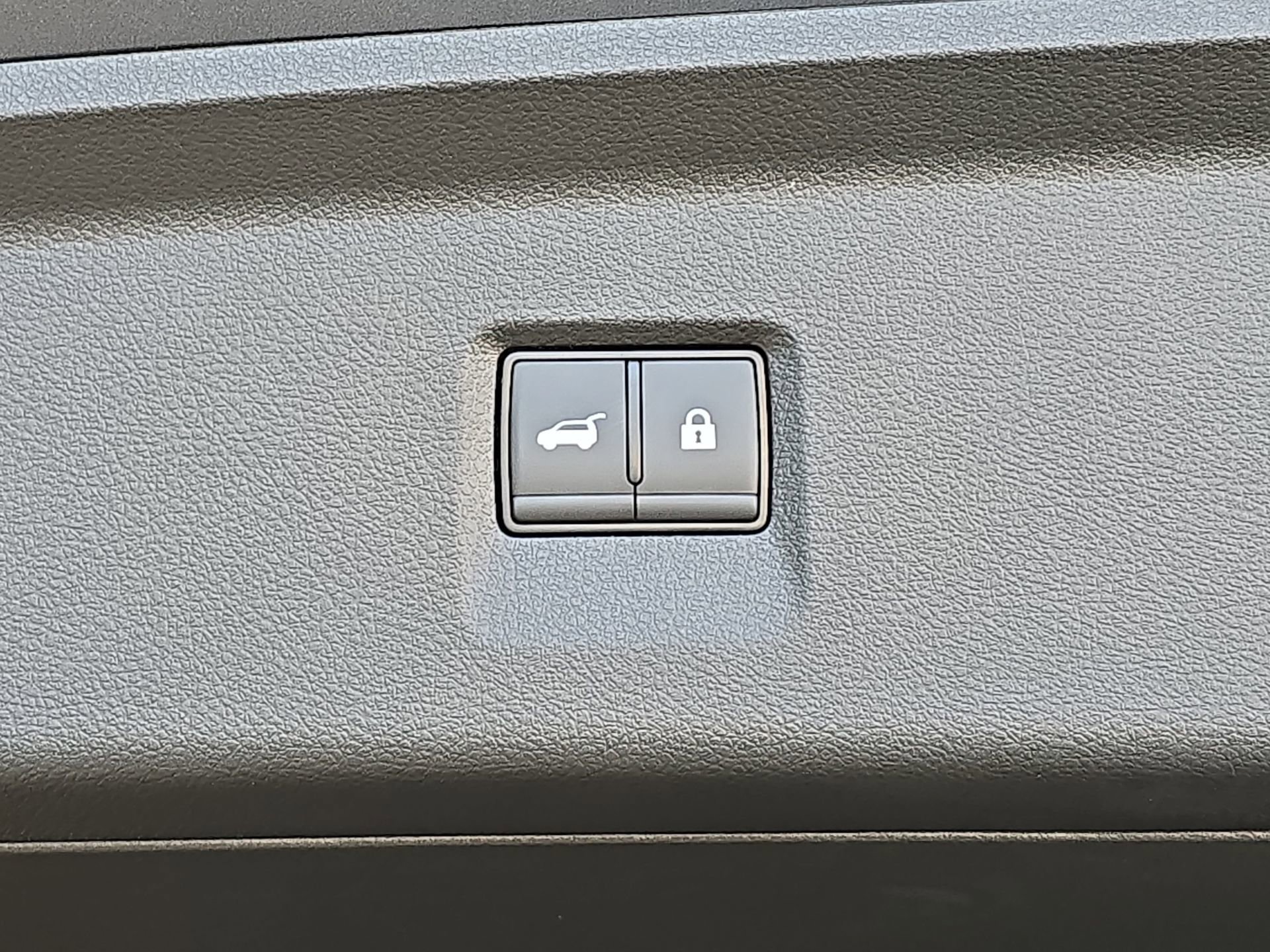 New 2026 INFINITI QX60 Autograph w/ Dark Cargo Package image 13